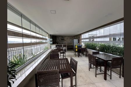 Apartamento à venda com 80m², 2 quartos e 2 vagasÁrea comum - Churrasqueira