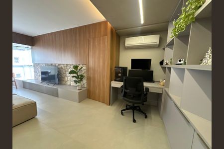 Apartamento à venda com 80m², 2 quartos e 2 vagasSala