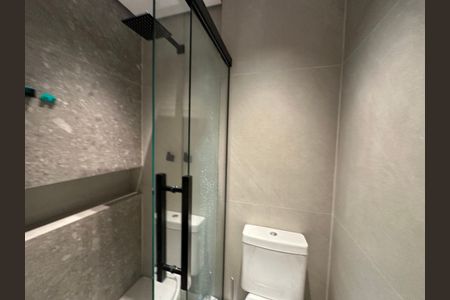 Apartamento à venda com 80m², 2 quartos e 2 vagasBanheiro da Suíte 1