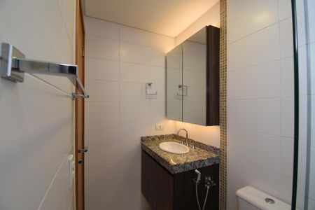 Apartamento para alugar com 63m², 2 quartos e 2 vagasBanheiro da Suíte
