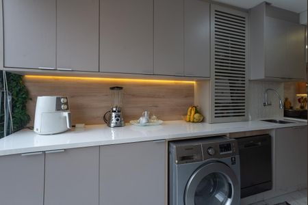 Apartamento à venda com 60m², 2 quartos e 1 vagaÁrea de Serviço