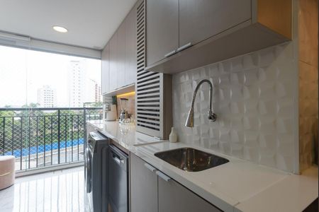 Apartamento à venda com 60m², 2 quartos e 1 vagaÁrea de Serviço