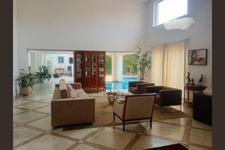 Casa à venda com 7 quartos, 770m² em Morumbi, São Paulo