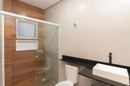 Banheiro da Suíte de apartamento para alugar com 1 quarto, 35m² em Jardim Japao, São Paulo