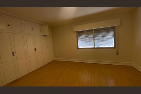 Apartamento para alugar com 3 quartos, 218m² em Higienópolis, São Paulo