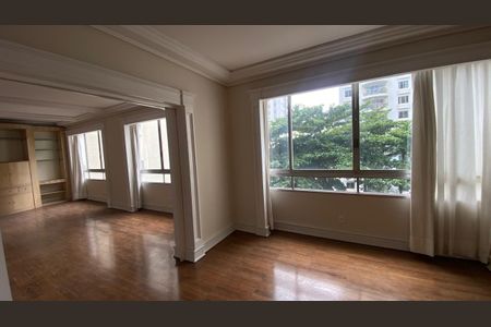 Apartamento para alugar com 3 quartos, 218m² em Higienópolis, São Paulo