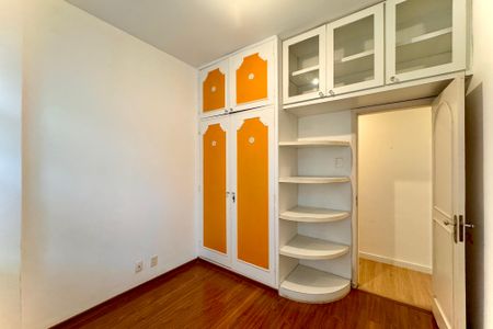 Apartamento à venda com 80m², 2 quartos e 1 vaga