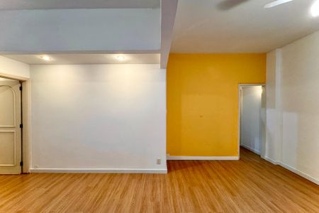 Apartamento à venda com 80m², 2 quartos e 1 vaga