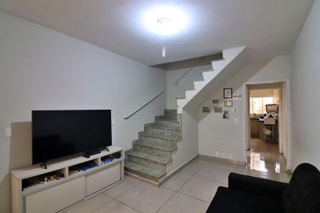 Sala  de casa para alugar com 2 quartos, 150m² em Vila Palmares, São Bernardo do Campo