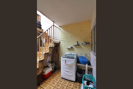 Casa à venda com 150m², 2 quartos e 1 vagaÁrea de Serviço