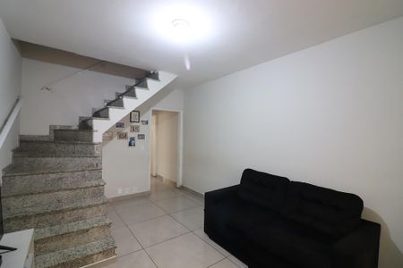 Sala  de casa para alugar com 2 quartos, 150m² em Vila Palmares, São Bernardo do Campo