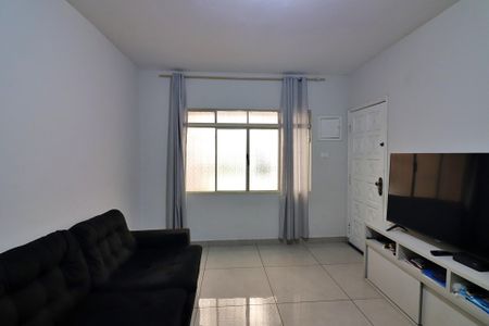 Casa à venda com 150m², 2 quartos e 1 vagaSala 
