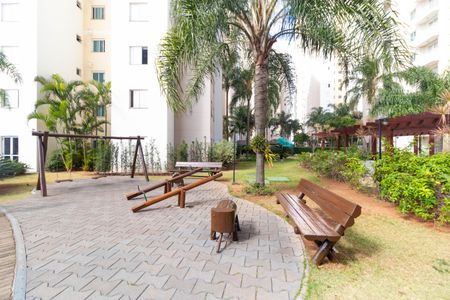 Apartamento para alugar com 77m², 2 quartos e 1 vagaÁrea comum - Playground