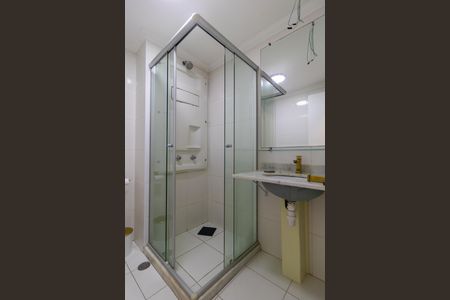 Apartamento para alugar com 77m², 2 quartos e 1 vagaBanheiro