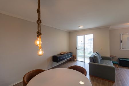 Apartamento para alugar com 77m², 2 quartos e 1 vagaSalas