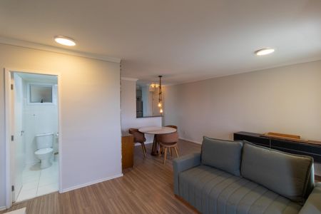 Apartamento para alugar com 77m², 2 quartos e 1 vagaSalas