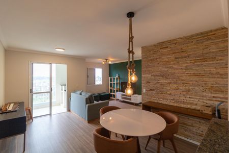 Apartamento para alugar com 77m², 2 quartos e 1 vagaSalas