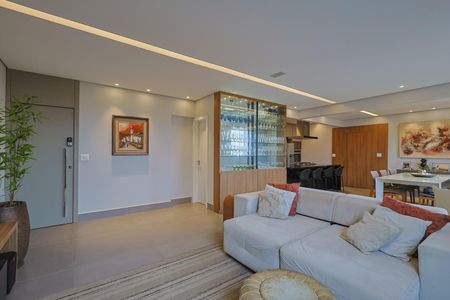 Apartamento à venda com 4 quartos, 180m² em Vila Paris, Belo Horizonte