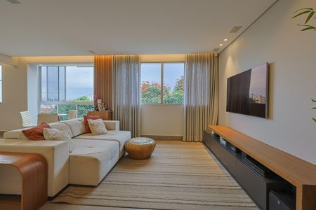 Apartamento à venda com 180m², 4 quartos e 2 vagas