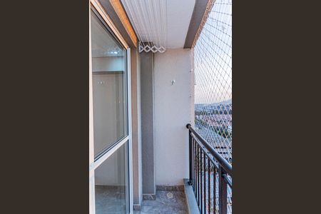 Varanda sala de apartamento para alugar com 2 quartos, 45m² em Loteamento City Jaragua, São Paulo