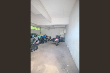 Apartamento para alugar com 100m², 3 quartos e 1 vaga Apartamento para alugar com 100m², 3 quartos e 1 vagaGaragem
