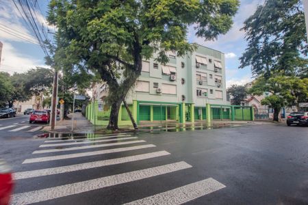 Apartamento para alugar com 100m², 3 quartos e 1 vaga Apartamento para alugar com 100m², 3 quartos e 1 vagafachada/Placa