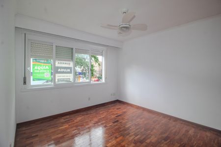 Sala de apartamento para alugar com 3 quartos, 100m² em Santana, Porto Alegre