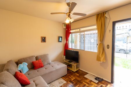 Sala de casa para alugar com 2 quartos, 93m² em Vila Nova, Porto Alegre