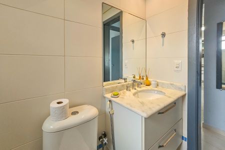 Apartamento para alugar com 80m², 2 quartos e 2 vagas Apartamento para alugar com 80m², 2 quartos e 2 vagasbanheiro da suíte