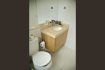 Apartamento à venda com 117m², 3 quartos e 2 vagasBanheiro Suíte 2 