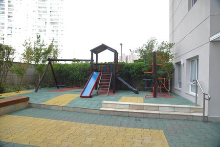 Apartamento à venda com 117m², 3 quartos e 2 vagasÁrea comum - Playground