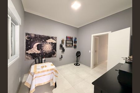 Casa de condomínio à venda com 450m², 4 quartos e 4 vagasSuíte 3