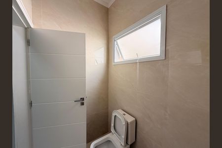 Casa de condomínio à venda com 450m², 4 quartos e 4 vagasBanheiro Social