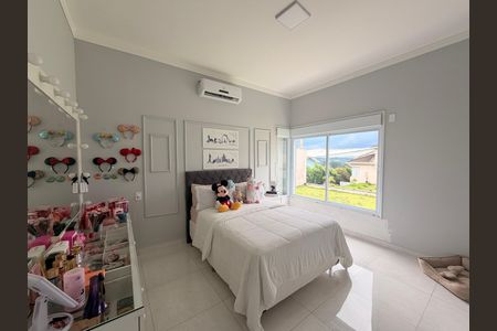 Casa de condomínio à venda com 450m², 4 quartos e 4 vagasSuíte 4