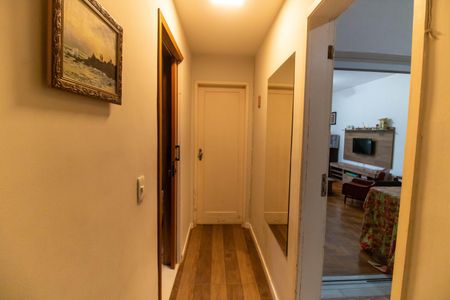 Corredor  de apartamento para alugar com 2 quartos, 98m² em Icaraí, Niterói