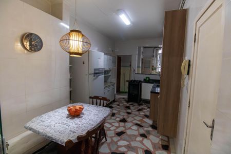 Apartamento para alugar com 98m², 2 quartos e 1 vagaCozinha