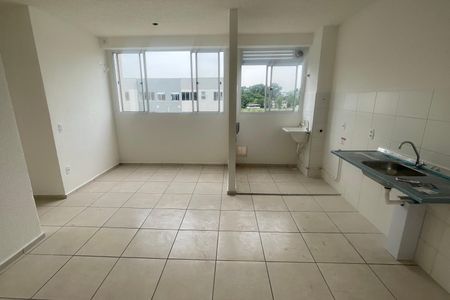 Sala de apartamento para alugar com 2 quartos, 2m² em Vila Sao Sebastiao, Duque de Caxias