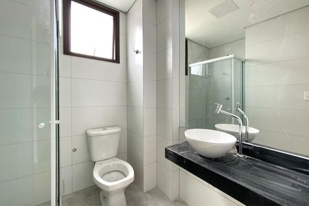 Apartamento à venda com 104m², 3 quartos e 3 vagas Apartamento à venda com 104m², 3 quartos e 3 vagasBanheiro da Suíte 1