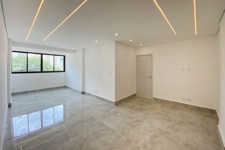Apartamento à venda com 104m², 3 quartos e 3 vagas Apartamento à venda com 104m², 3 quartos e 3 vagasSala