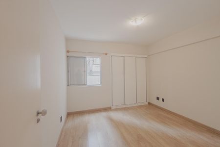 Suíte 1 de apartamento para alugar com 2 quartos, 87m² em Vila Madalena, São Paulo
