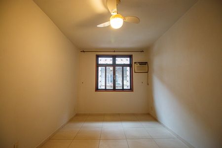 Casa para alugar com 100m², 2 quartos e sem vagaQuarto