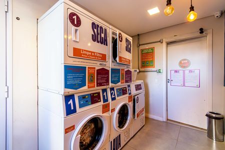 Apartamento à venda com 35m², 2 quartos e sem vagaÁrea comum - Lavanderia