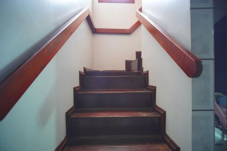 Casa à venda com 400m², 5 quartos e 2 vagasEscada - Acesso Piso 2