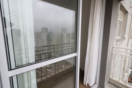Sala de apartamento para alugar com 2 quartos, 50m² em Jaguaribe, Osasco