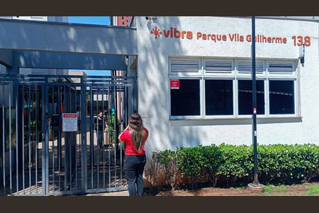 Apartamento à venda com 43m², 1 quarto e sem vaga Apartamento à venda com 43m², 1 quarto e sem vagaFachada