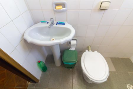 Casa à venda com 130m², 5 quartos e 2 vagasBanheiro da Suíte