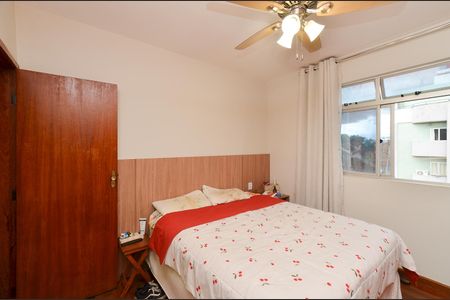 Apartamento à venda com 180m², 4 quartos e 2 vagasSuíte