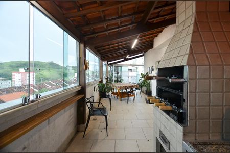 Apartamento à venda com 180m², 4 quartos e 2 vagasÁrea Cobertura