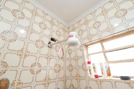 Casa à venda com 72m², 2 quartos e 1 vaga Casa à venda com 72m², 2 quartos e 1 vagaBanheiro