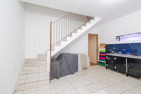 Casa à venda com 72m², 2 quartos e 1 vaga Casa à venda com 72m², 2 quartos e 1 vagaSala